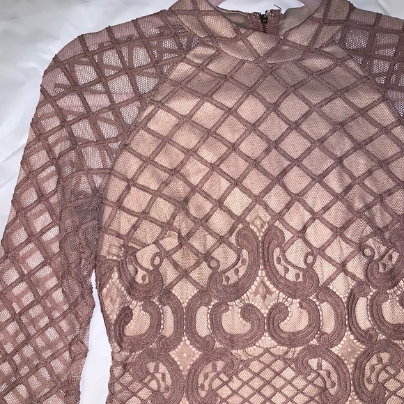 L'atiste by Amy long sleeve lace bodysuit - Picture 3 of 9